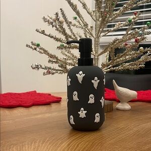 Black Ghost Soap Dispenser